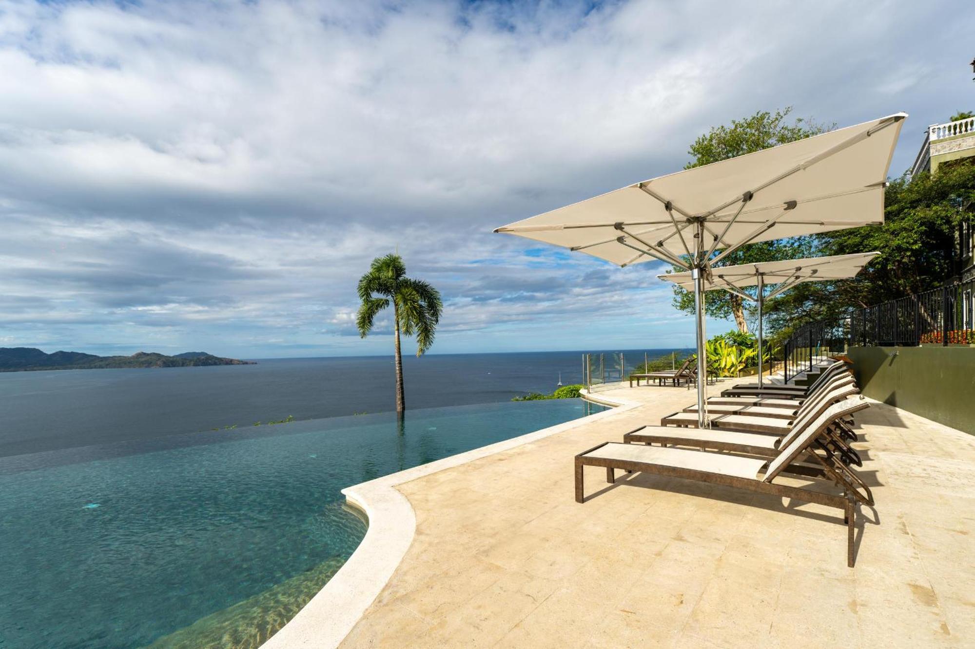 360 Splendor Del Pacifico Residences プラヤ・フラミンゴ エクステリア 写真